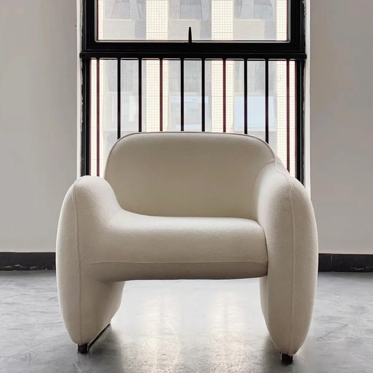 Дизайнерское Тканевое Кресло Yanshe от LaLume Дизайнерское Тканевое Кресло Yanshe от LaLume