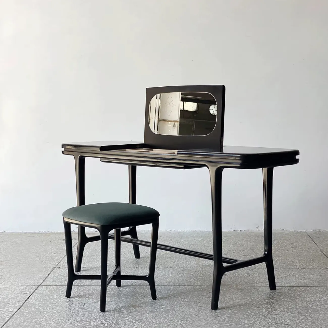 Креативная Сборка Туалетный Столик Стул Yanshe от LaLume Креативная Сборка Туалетный Столик Стул Yanshe от LaLume