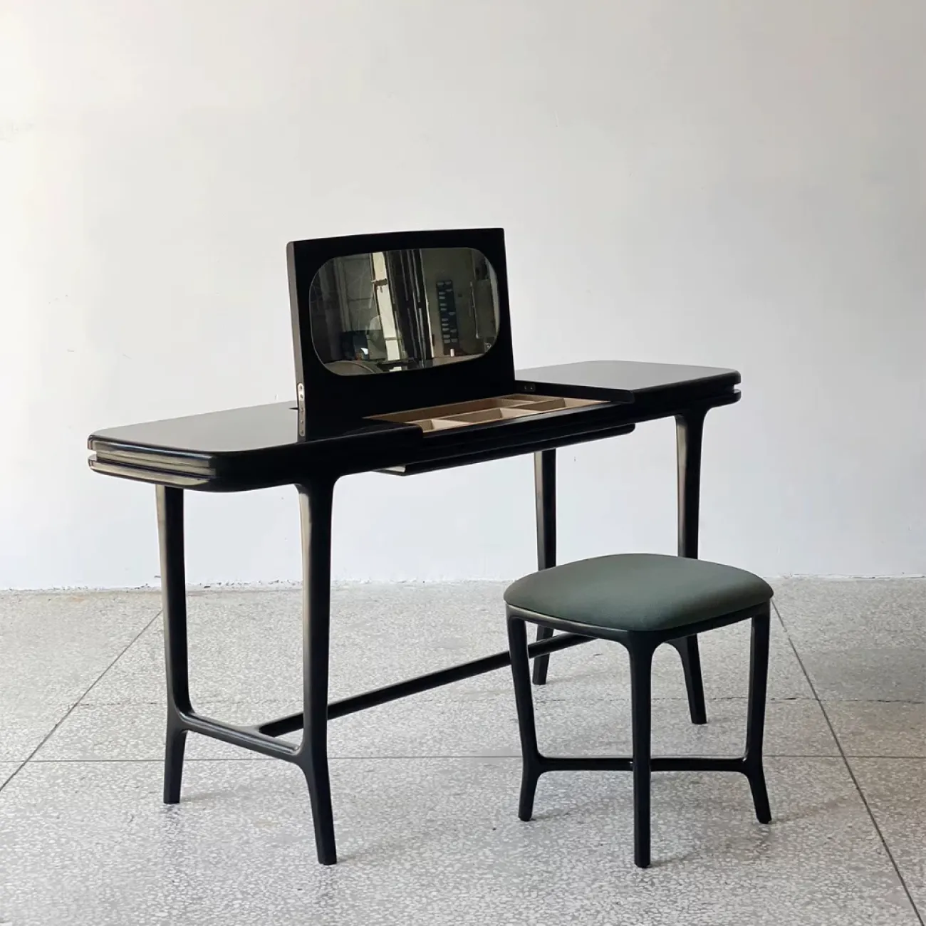 Креативная Сборка Туалетный Столик Стул Yanshe от LaLume Креативная Сборка Туалетный Столик Стул Yanshe от LaLume