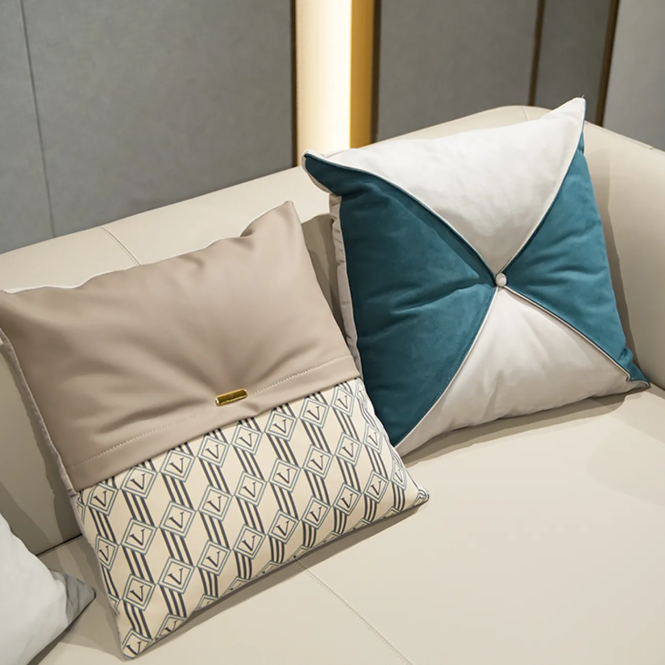 Роскошный диван Olivia от MIVICA из натуральной воловьей кожи DV38408-32