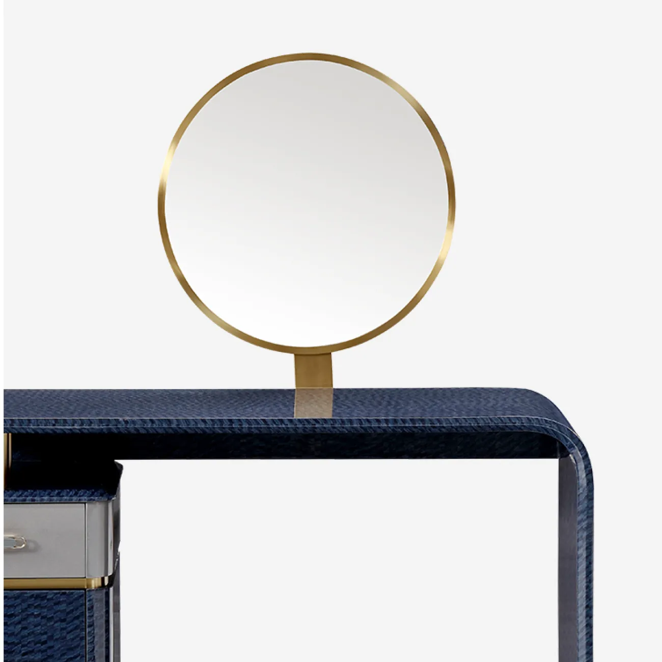 Стильный туалетный столик с зеркалом Vitum от MIVICA TS38414-32