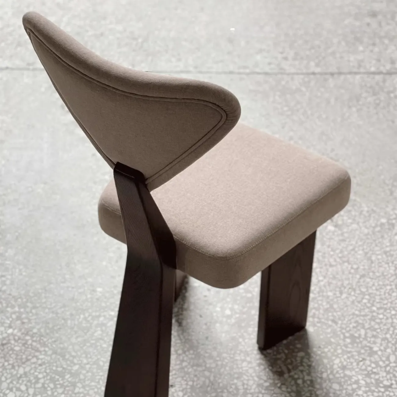 Дизайнерский Стул Спинка Сердечко Yanshe от LaLume