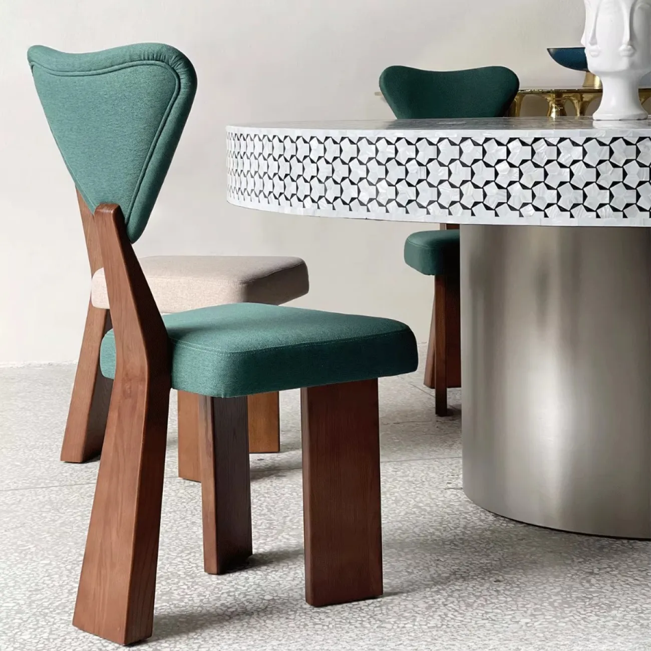 Дизайнерский Стул Спинка Сердечко Yanshe от LaLume