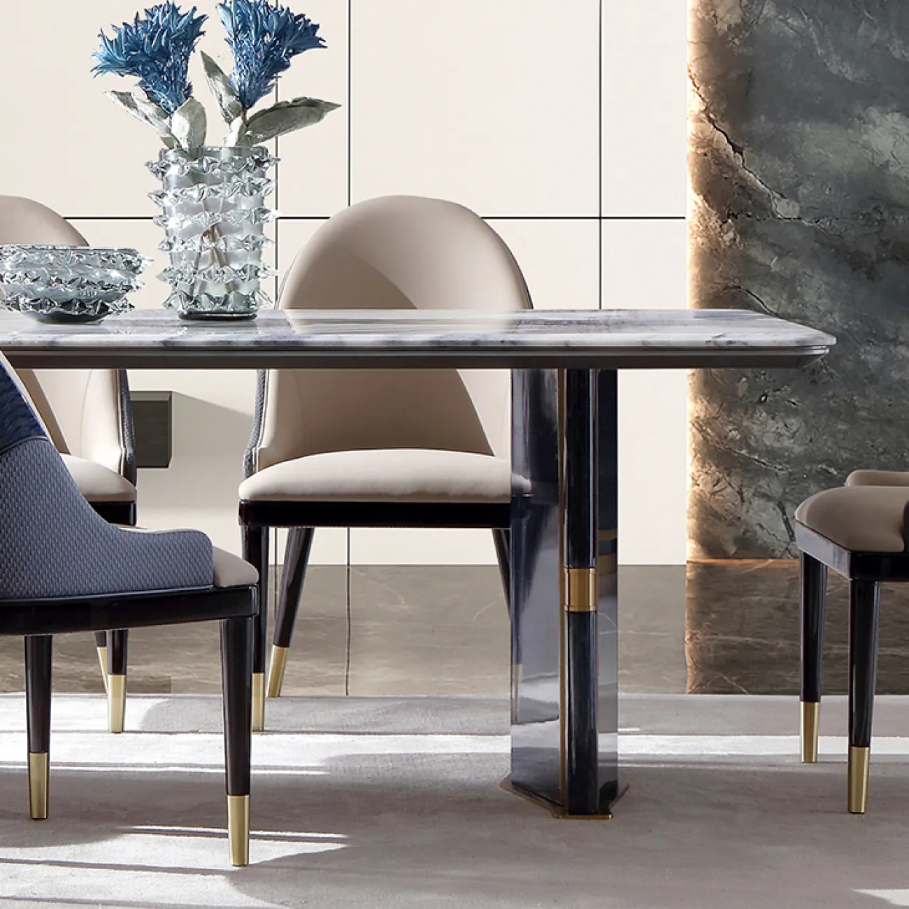 Стильный обеденный стол Vitum от MIVICA из натурального мрамора OS38421-32