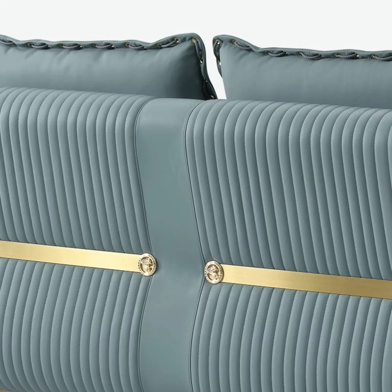 Элегантный диван Leonie от MIVICA из натуральной кожи и красного дерева DV38443-32 Элегантный диван Leonie от MIVICA из натуральной кожи и красного дерева DV38443-32