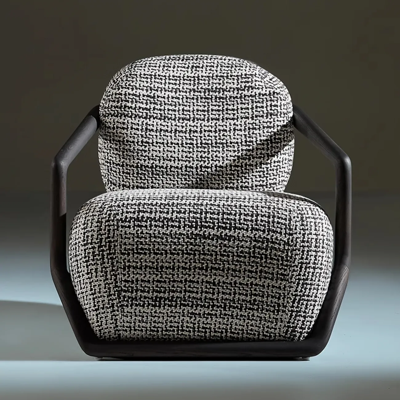 Комфортабельное текстильное кресло MIVICA из ясеня KR38471-32