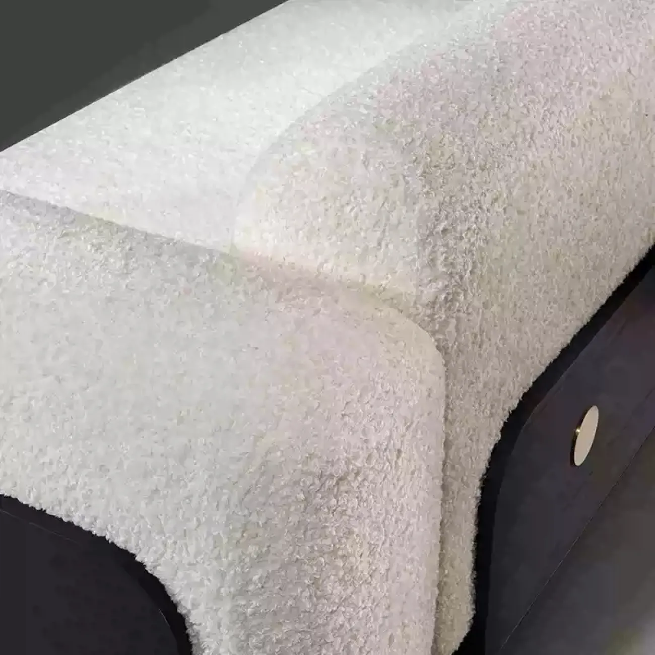 Роскошный диван MIVICA из кашемира DV38477-32