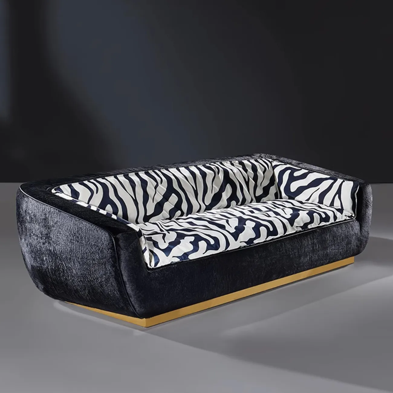 Комфортабельный диван MIVICA из плюша DV38478-32 Комфортабельный диван MIVICA из плюша DV38478-32