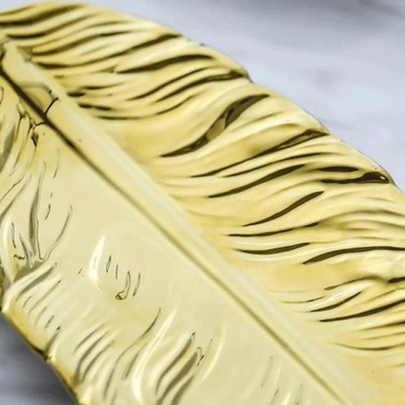 Дизайнерский Поднос Перо Yanshe от LaLume Дизайнерский Поднос Перо Yanshe от LaLume