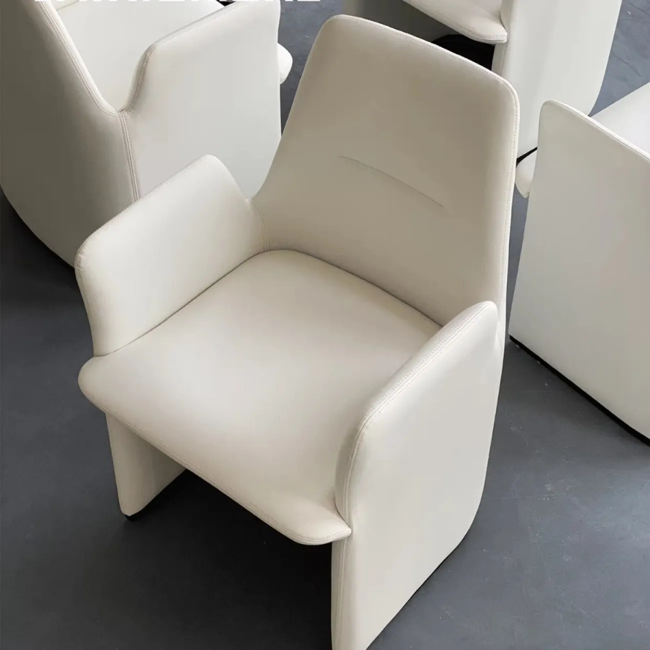 Дизайнерский Гостевой Обеденный Стул Yanshe от LaLume