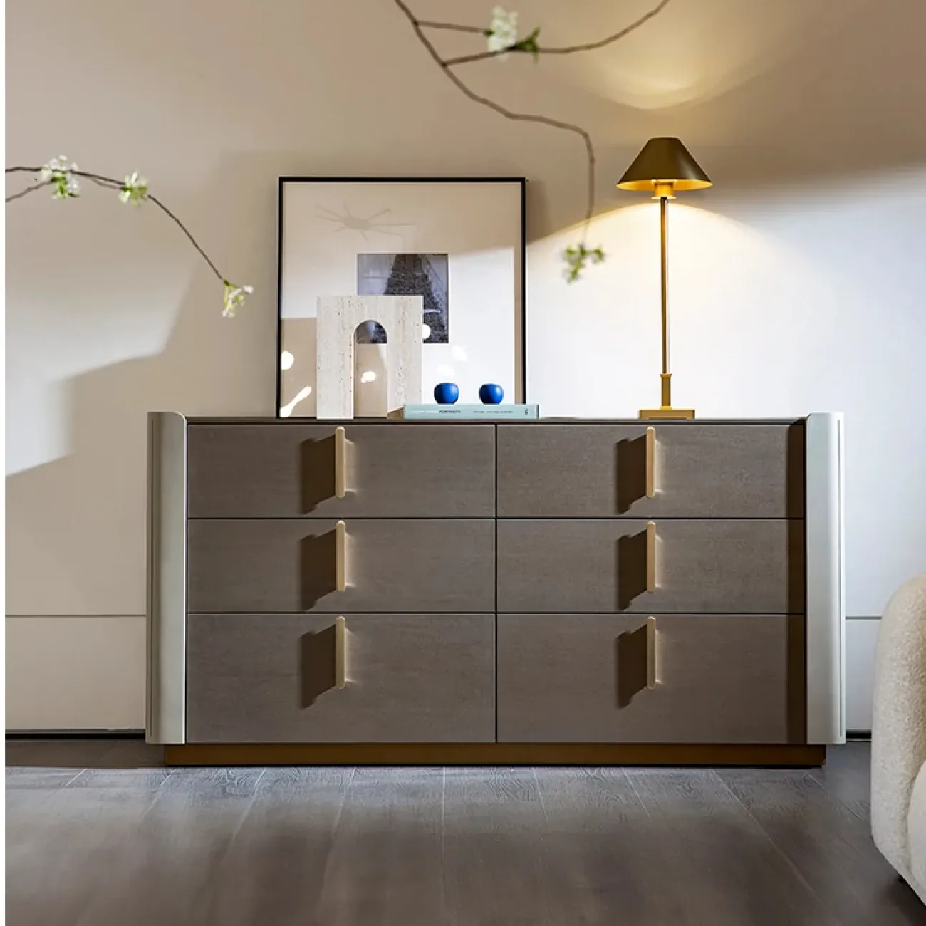 Элегантный комод MIVICA из белого дуба KD38508-32