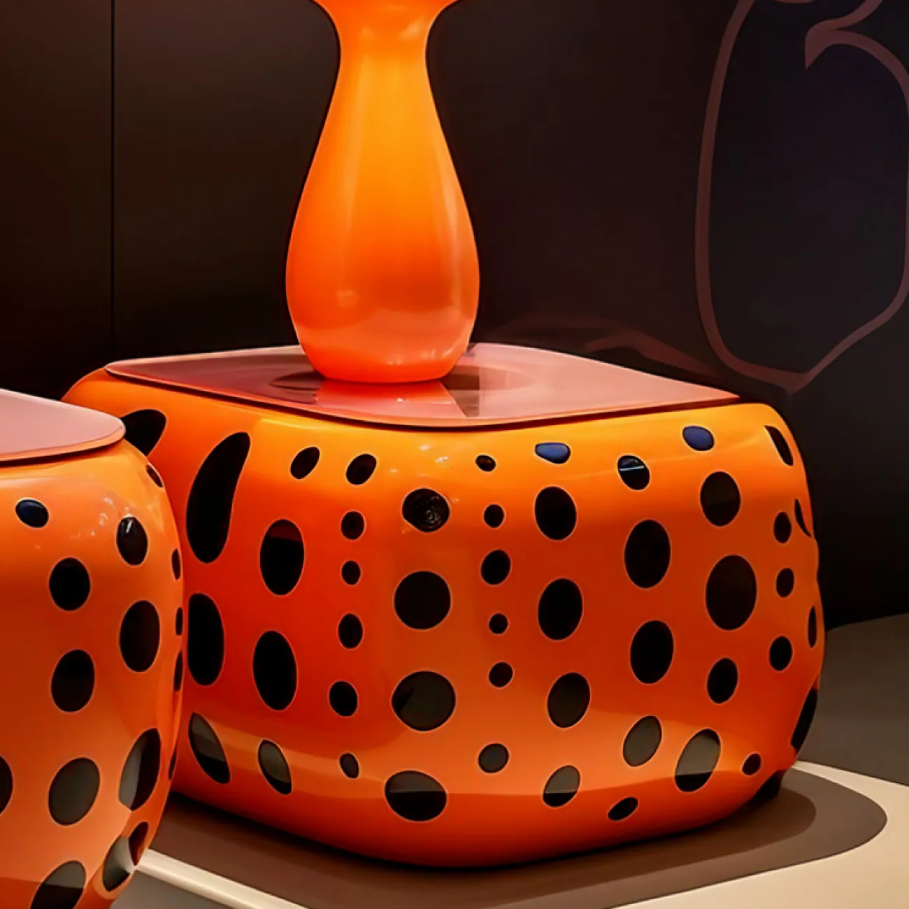 Комплект журнальных столиков Love Creation от MIVICA из дерева JS38544-32