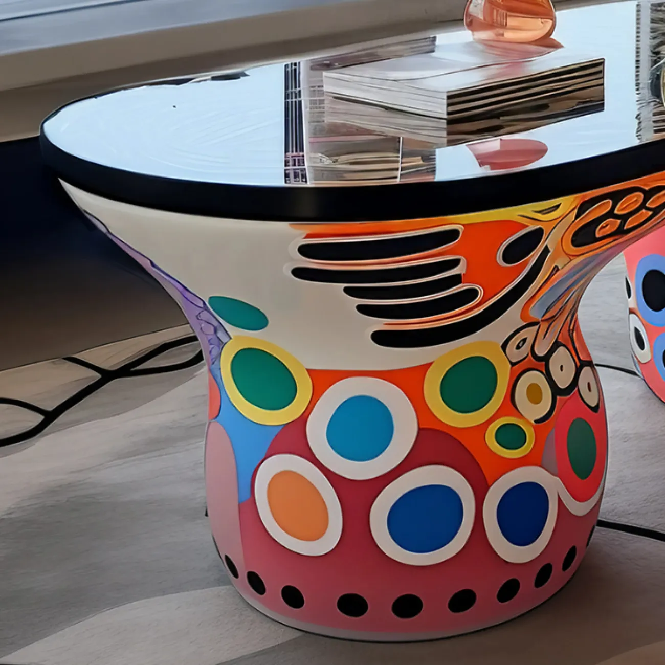 Яркий журнальный столик Love Creation от MIVICA из дерева и стекла JS38555-32