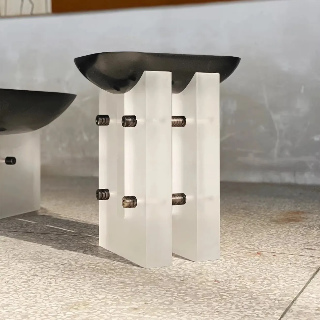 Дизайнерский Приставной столик Yanshe от LaLume