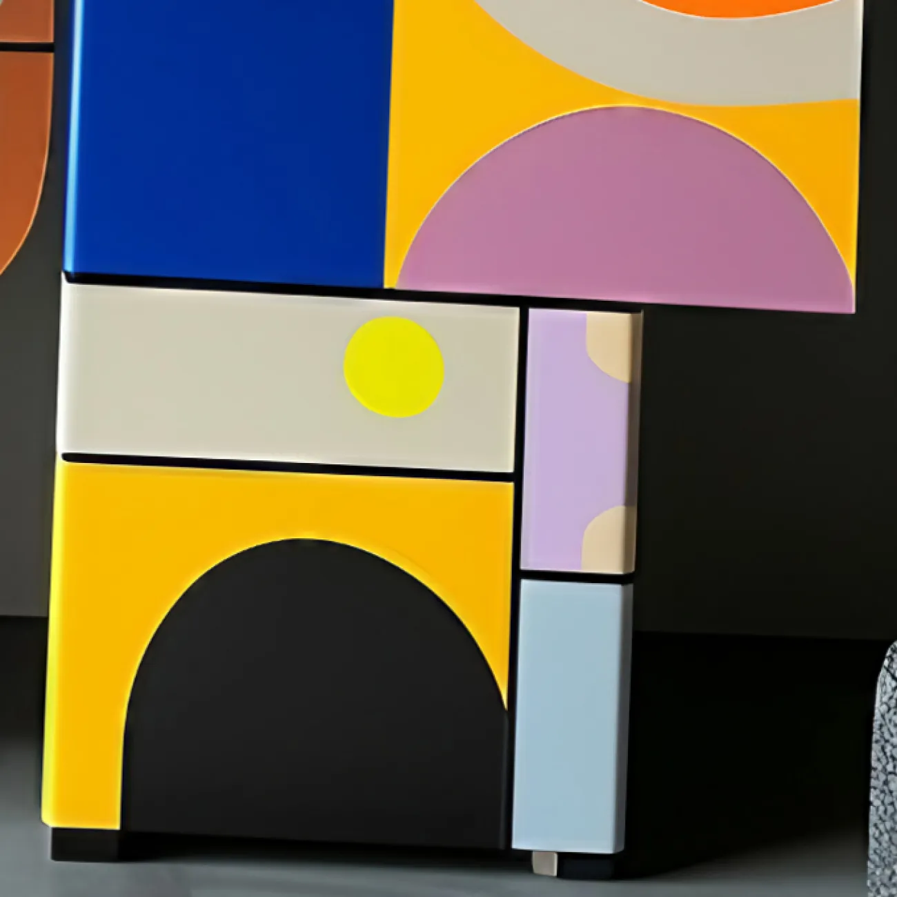 Оригинальный шкаф в стиле поп-арт Love Creation от MIVICA из дерева с ручной росписью SH38584-32