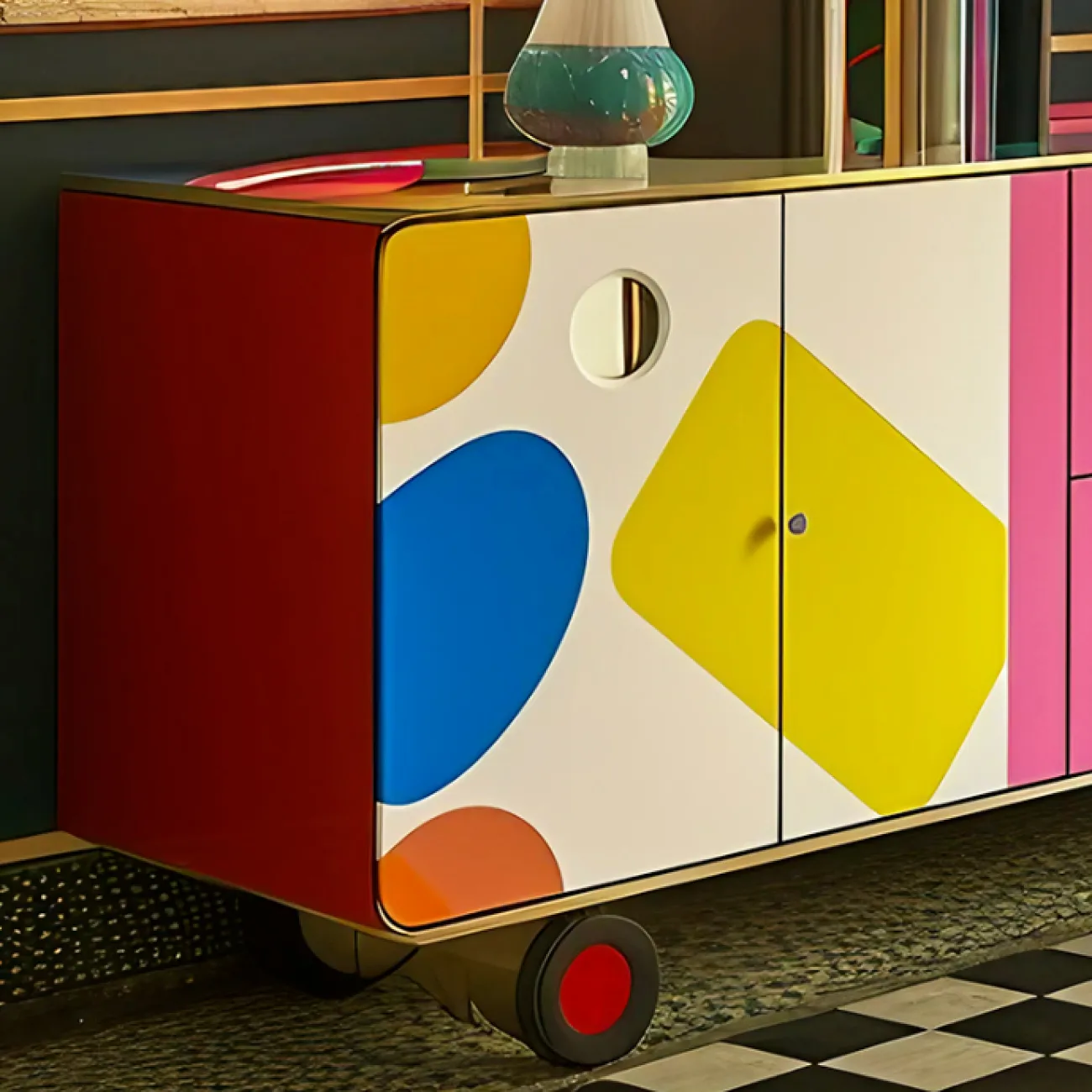 Яркий комод Memphis от MIVICA из берёзы KD38634-32 Яркий комод Memphis от MIVICA из берёзы KD38634-32