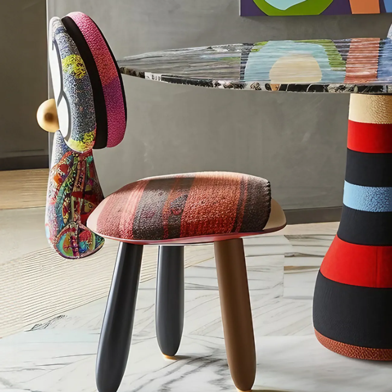 Дизайнерский обеденный стол MIVICA из дерева и текстиля OS38638-32