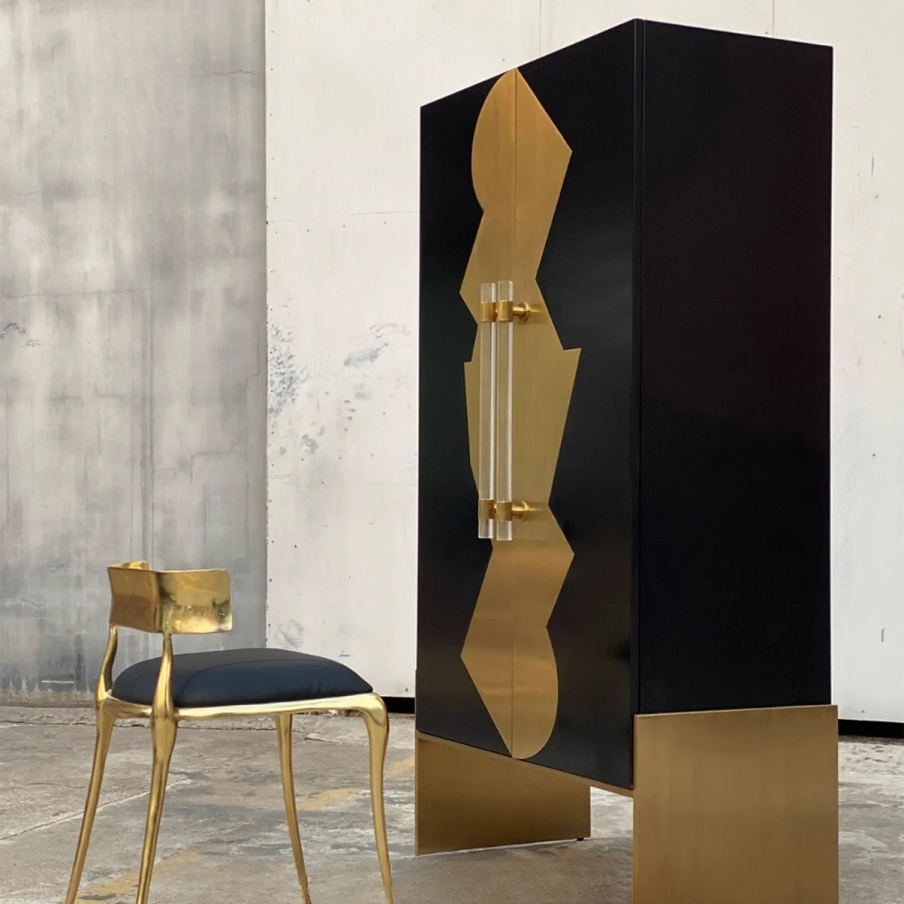 Дизайнерский Геометрический Винный Шкаф Yanshe от LaLume