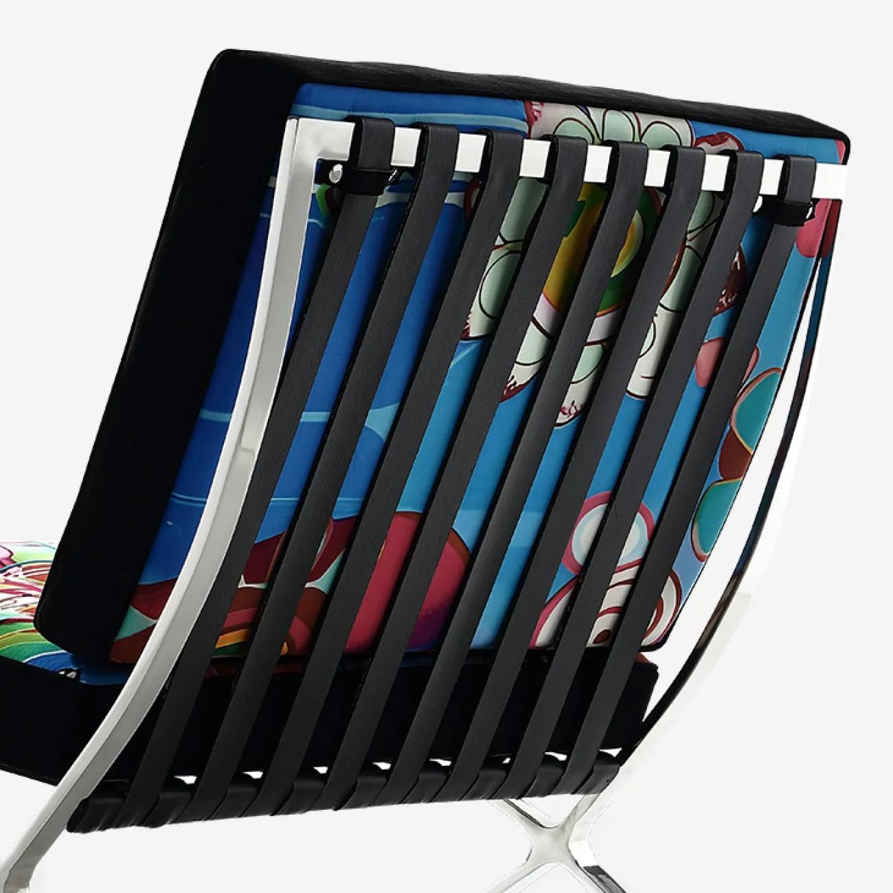 Удобное кресло "Граффити" MIVICA с ярким рисунком KR38735-32