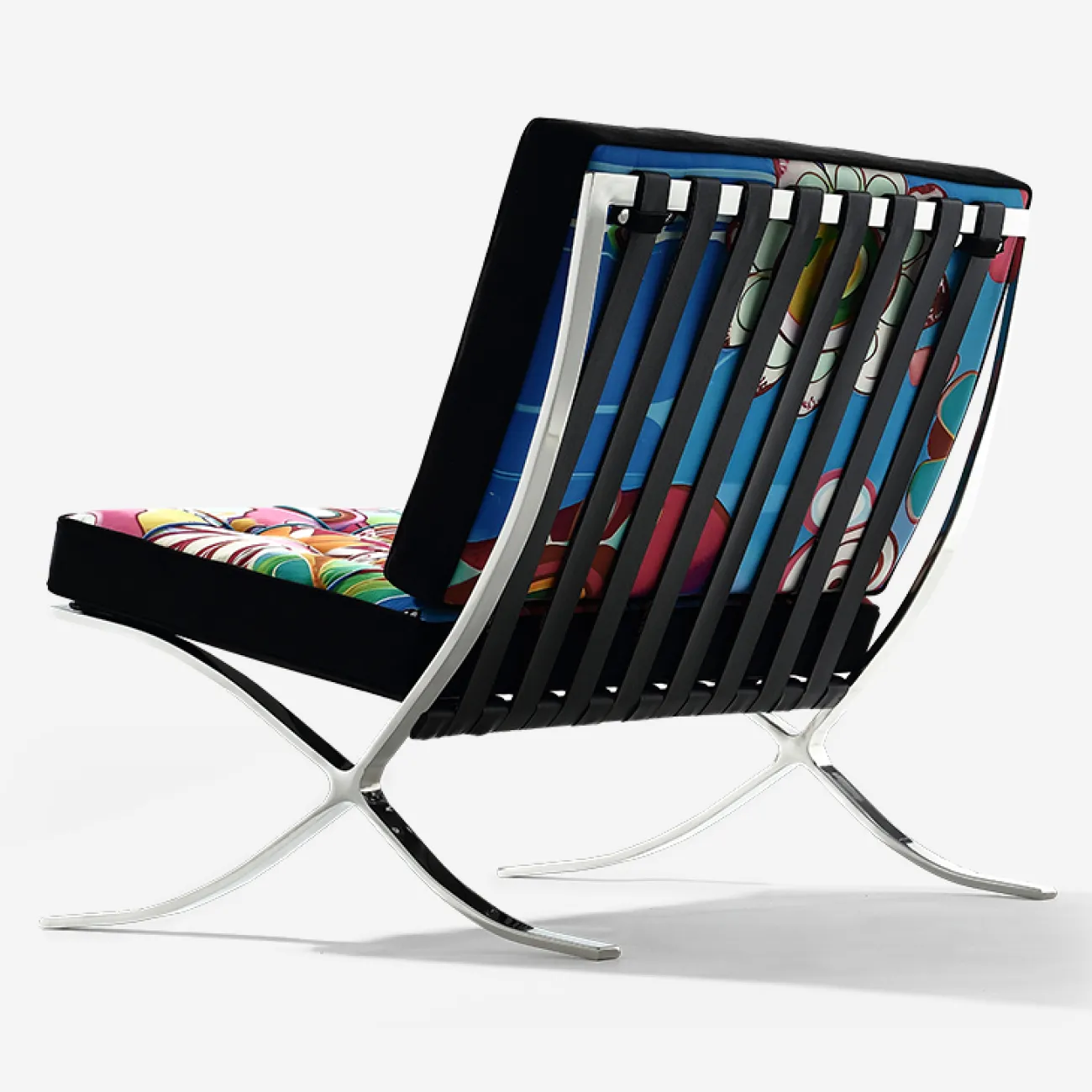 Удобное кресло "Граффити" MIVICA с ярким рисунком KR38735-32