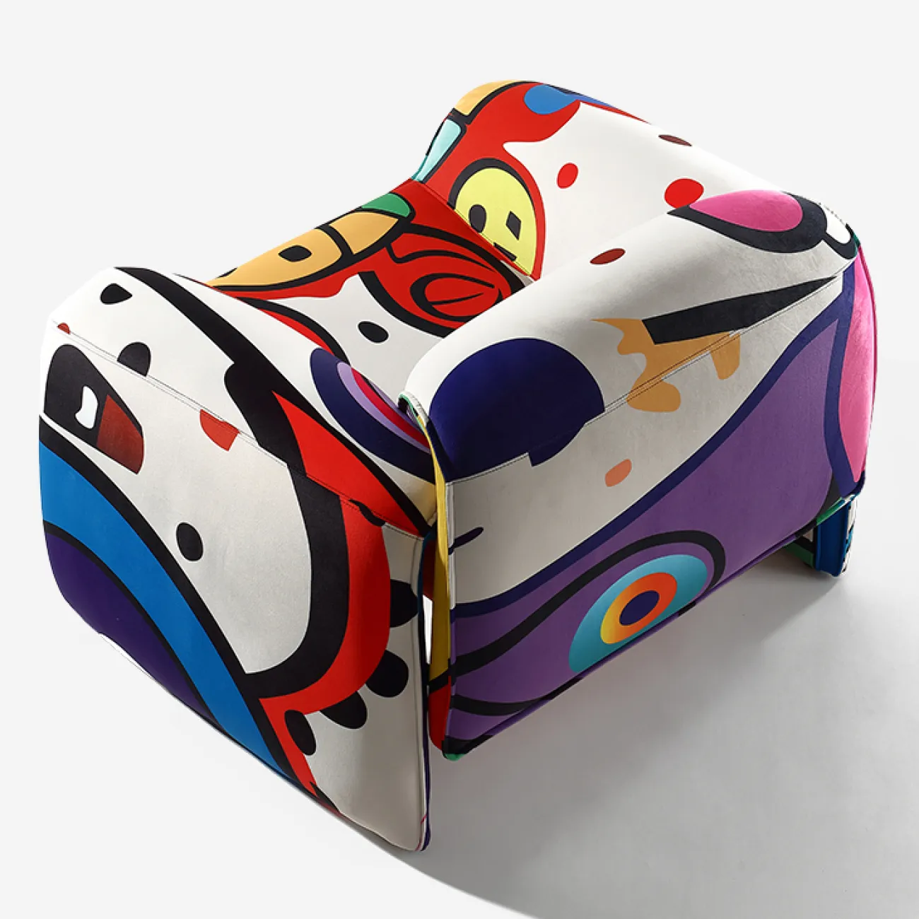 Необычное кресло "Граффити" MIVICA с ярким принтом KR38736-32