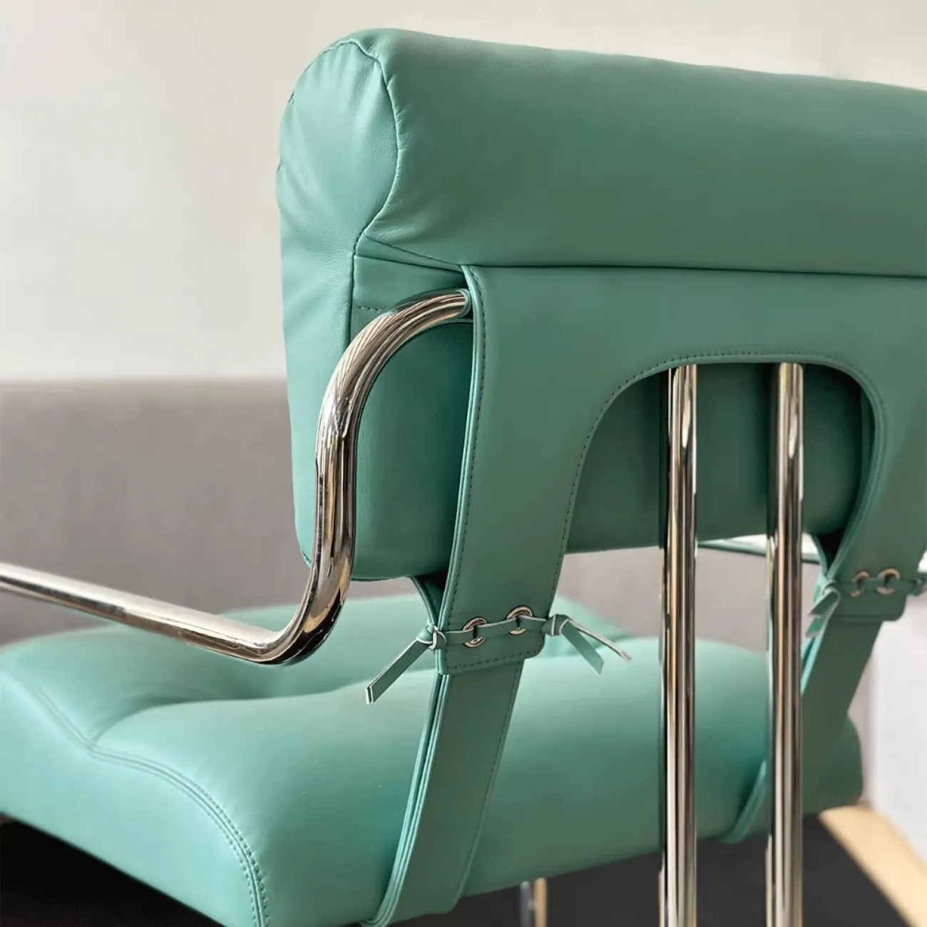 Дизайнерское Кресло Нагрудник Yanshe от LaLume