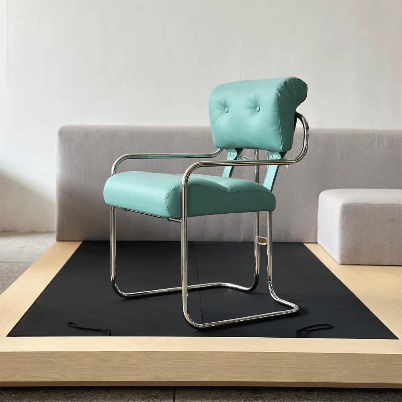 Дизайнерское Кресло Нагрудник Yanshe от LaLume