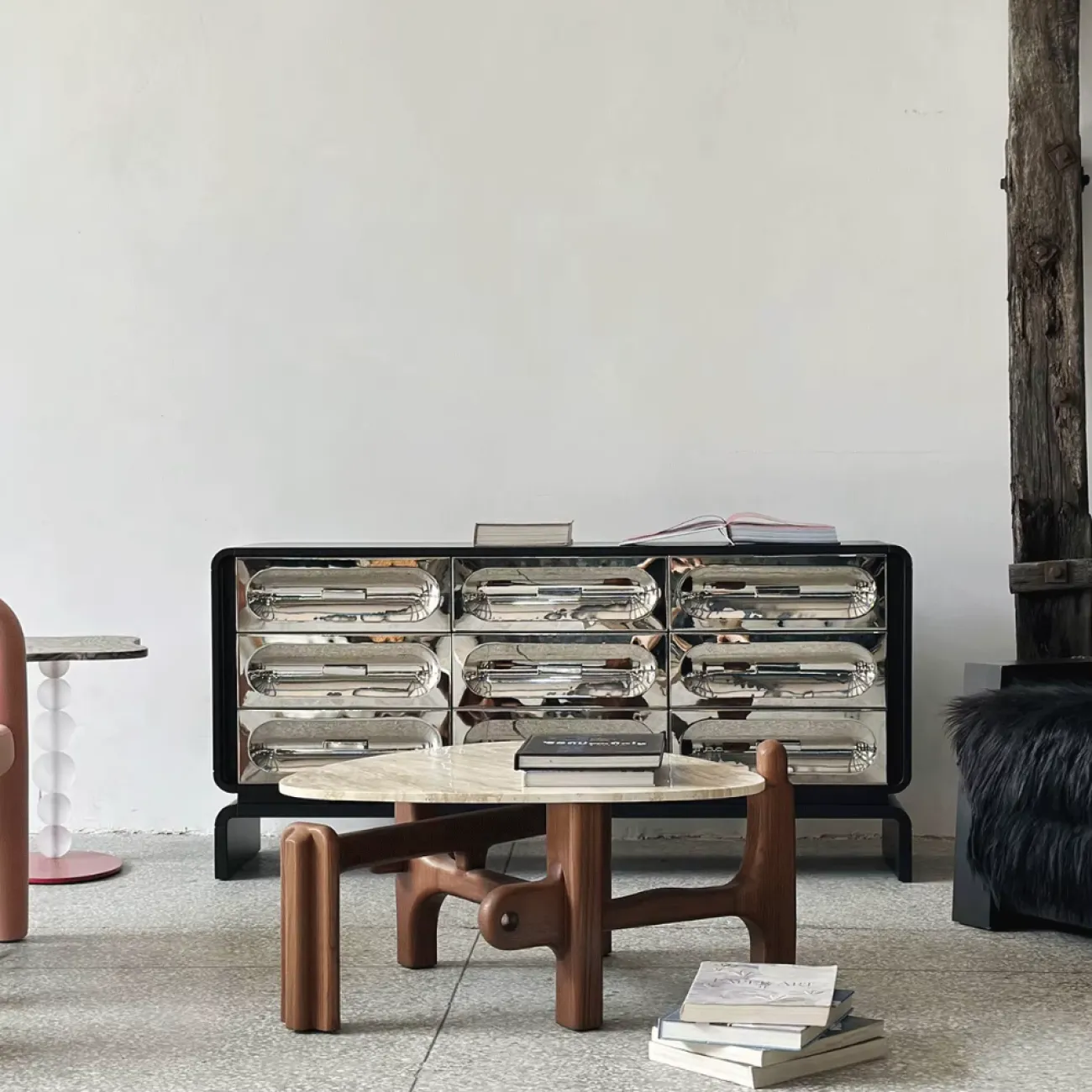 Дизайнерский Шкаф Капсула Yanshe от LaLume Дизайнерский Шкаф Капсула Yanshe от LaLume