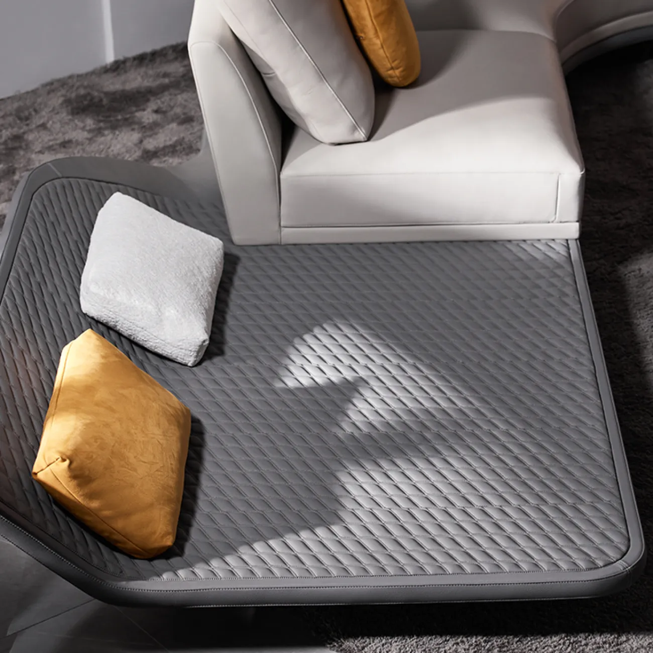 Стильный угловой диван MIVICA из натуральной кожи DV38816-32