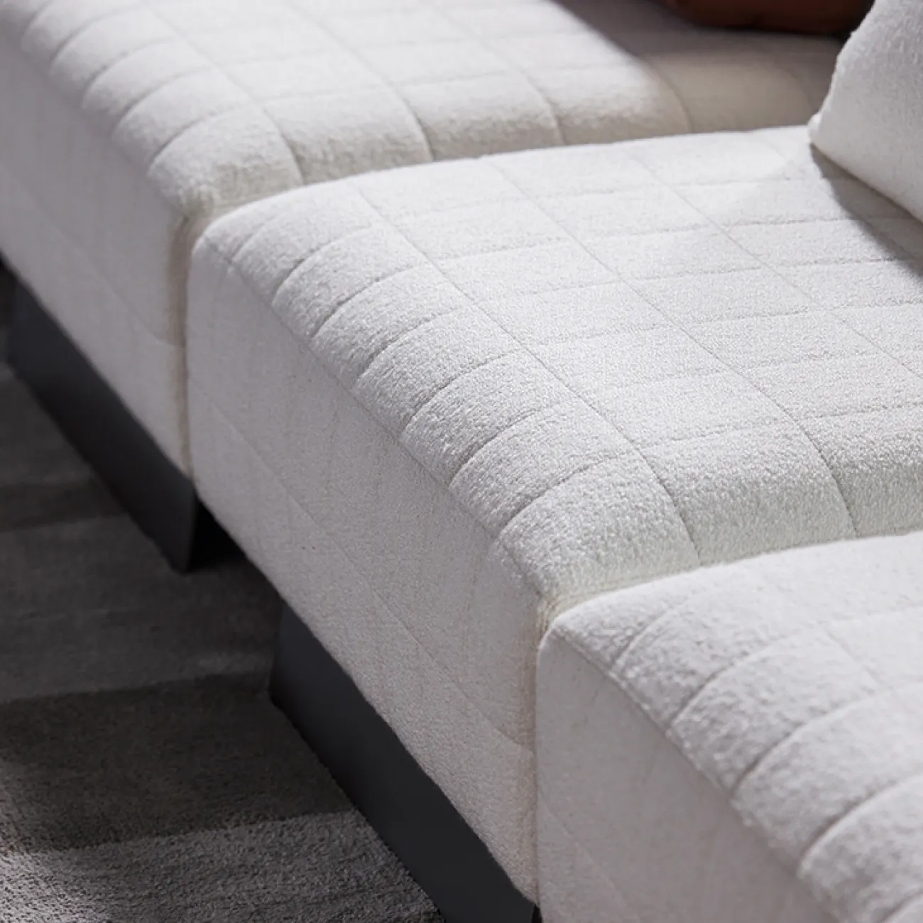 Просторный диван MIVICA из березы DV38831-32