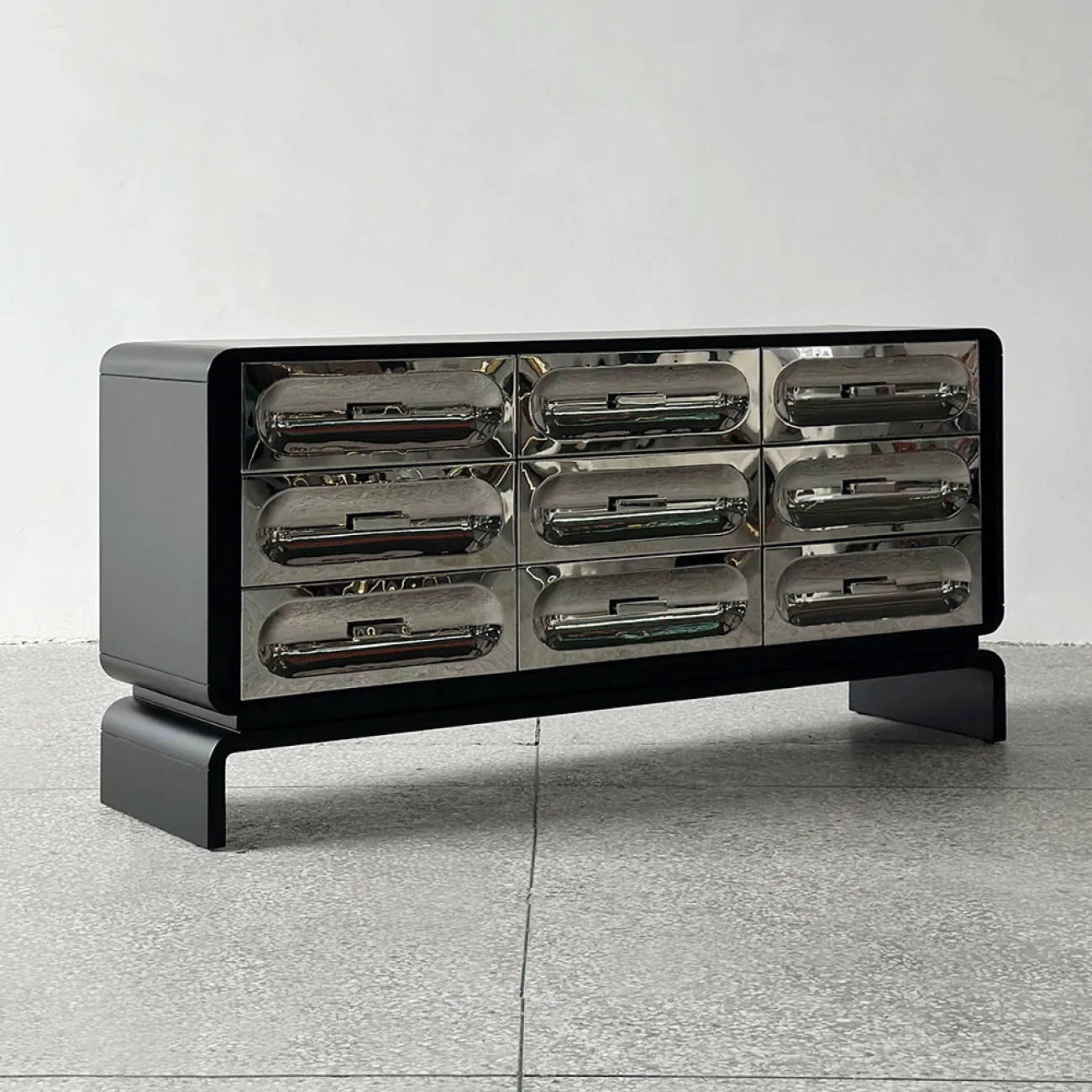 Современный комод Yanshe от LaLume из дерева и стали KD38970-32 Современный комод Yanshe от LaLume из дерева и стали KD38970-32