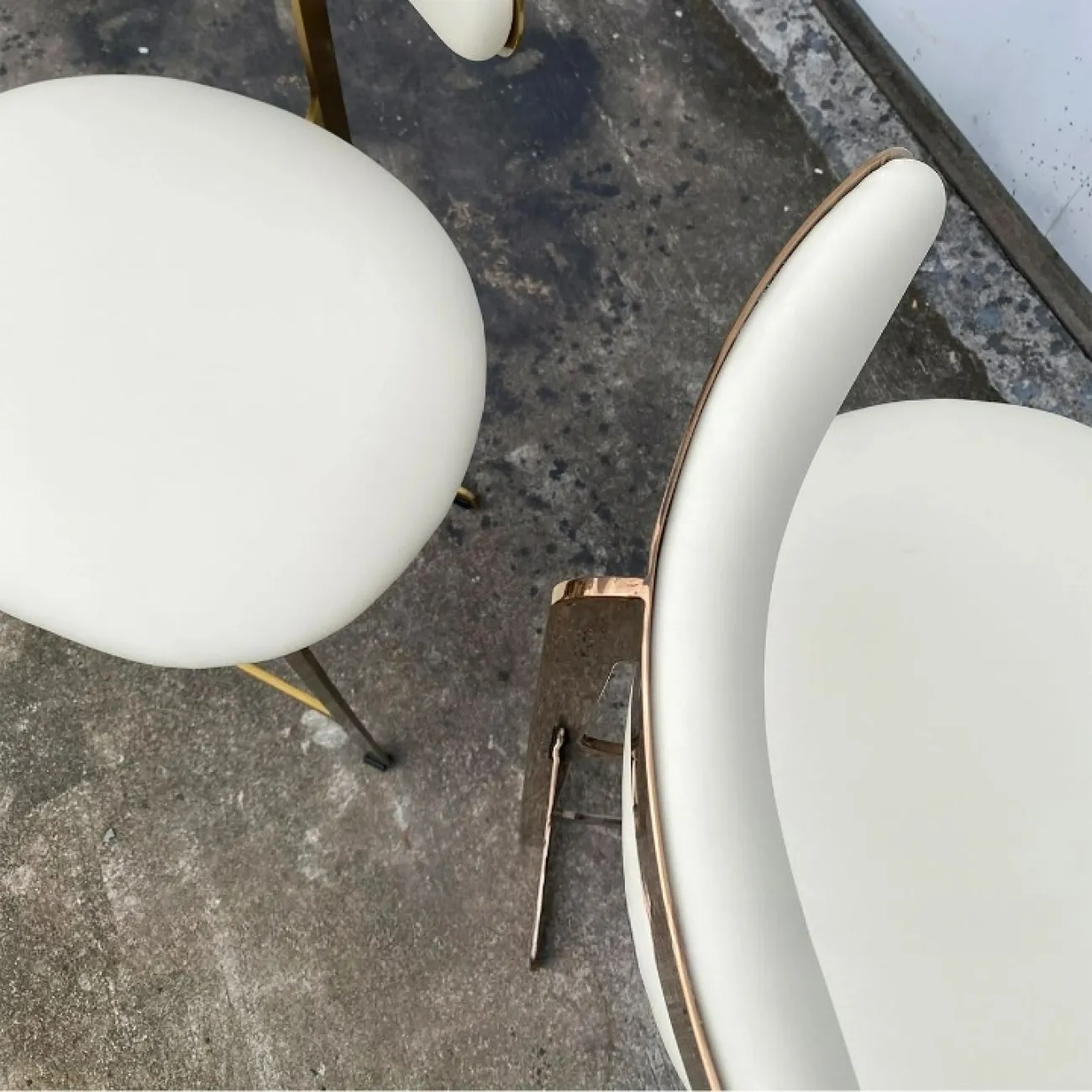 Стильный барный стул Yanshe от LaLume из стали и экокожи BS38973-32