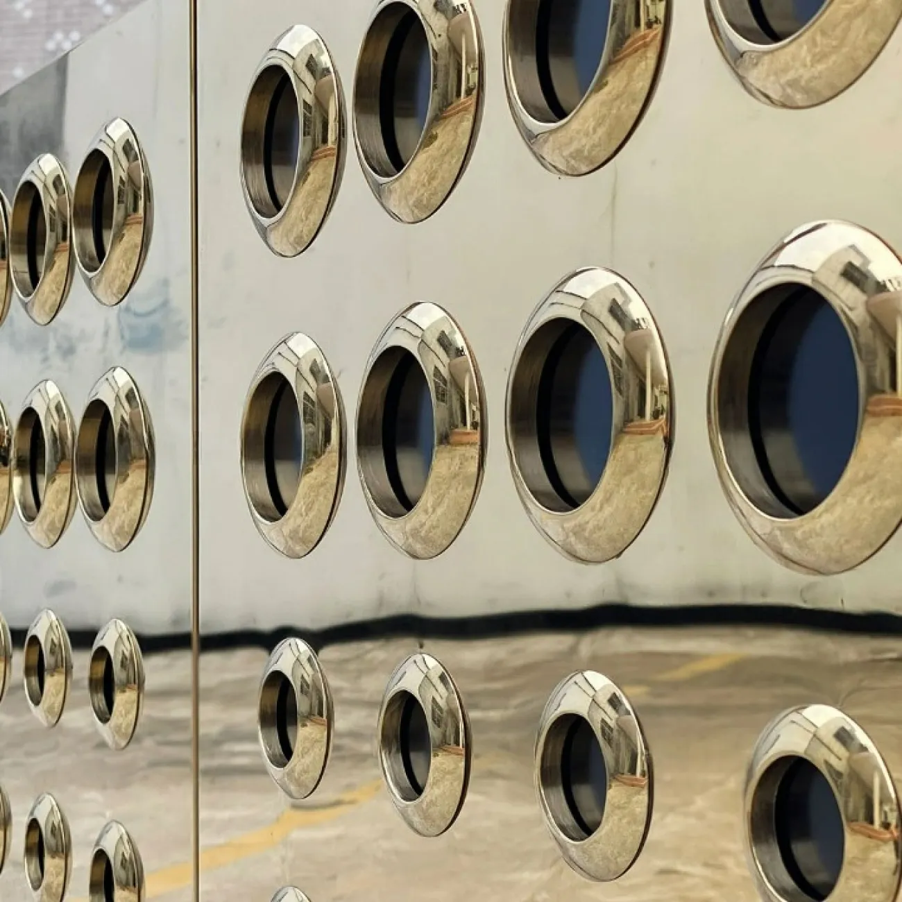 Оригинальный комод Yanshe из дерева и стали KD38980-32 Оригинальный комод Yanshe из дерева и стали KD38980-32