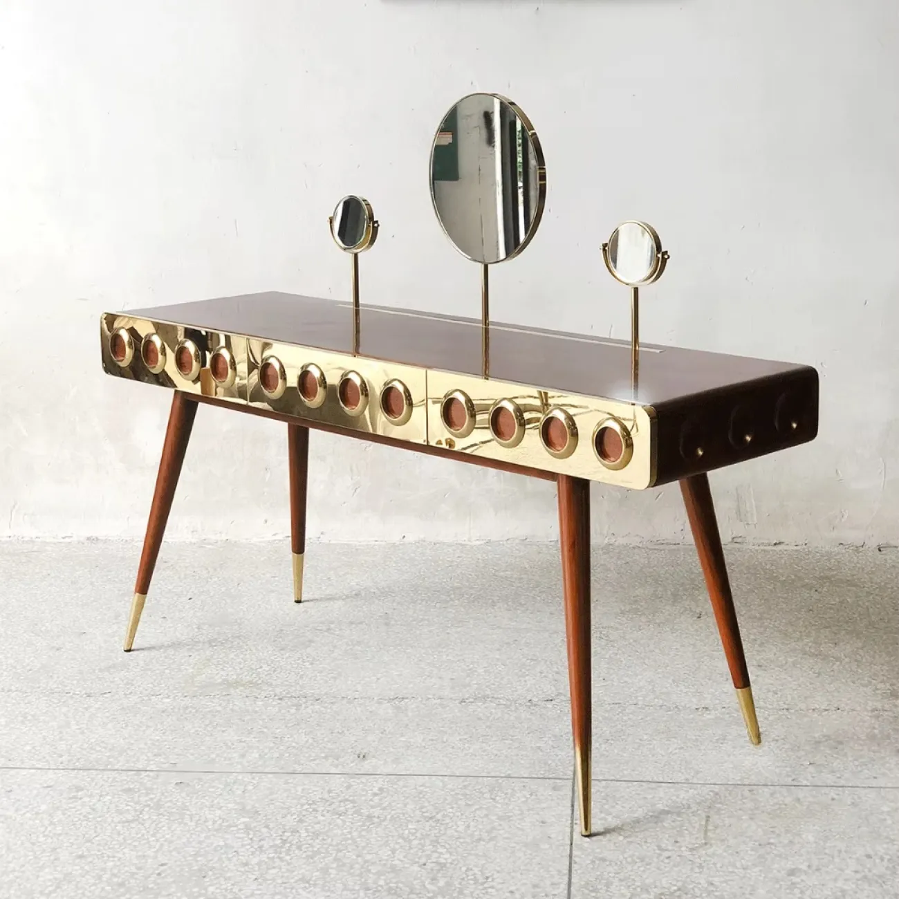 Дизайнерский Консольный Столик Yanshe от LaLume