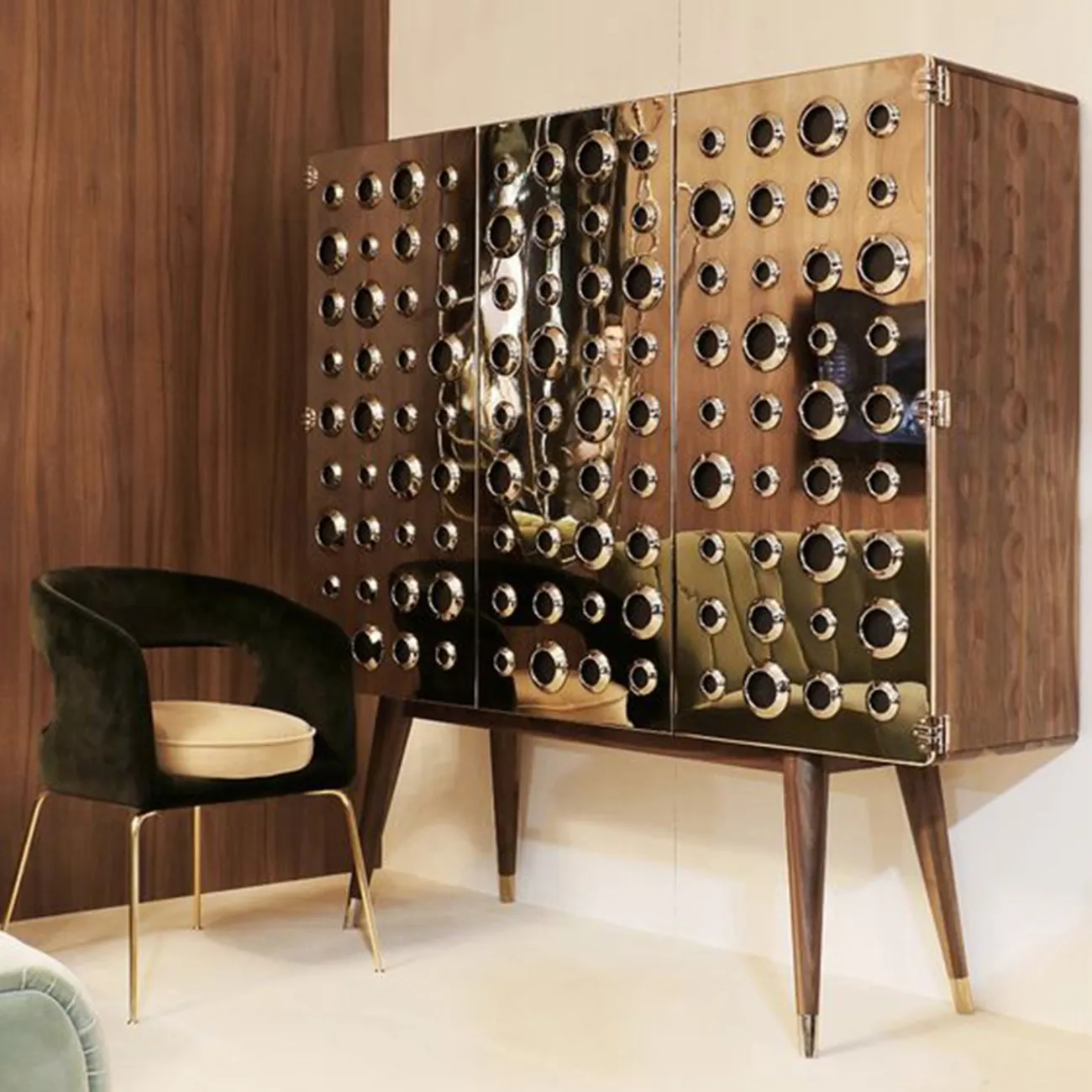 Оригинальный винный шкаф Yanshe из бука VN38995-32 Оригинальный винный шкаф Yanshe из бука VN38995-32