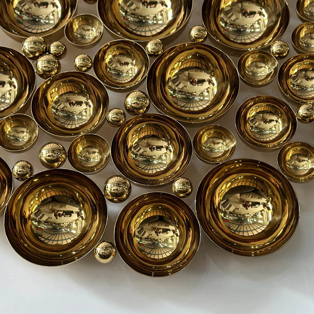 Оригинальное зеркальное панно от Yanshe из стали PN39001-32