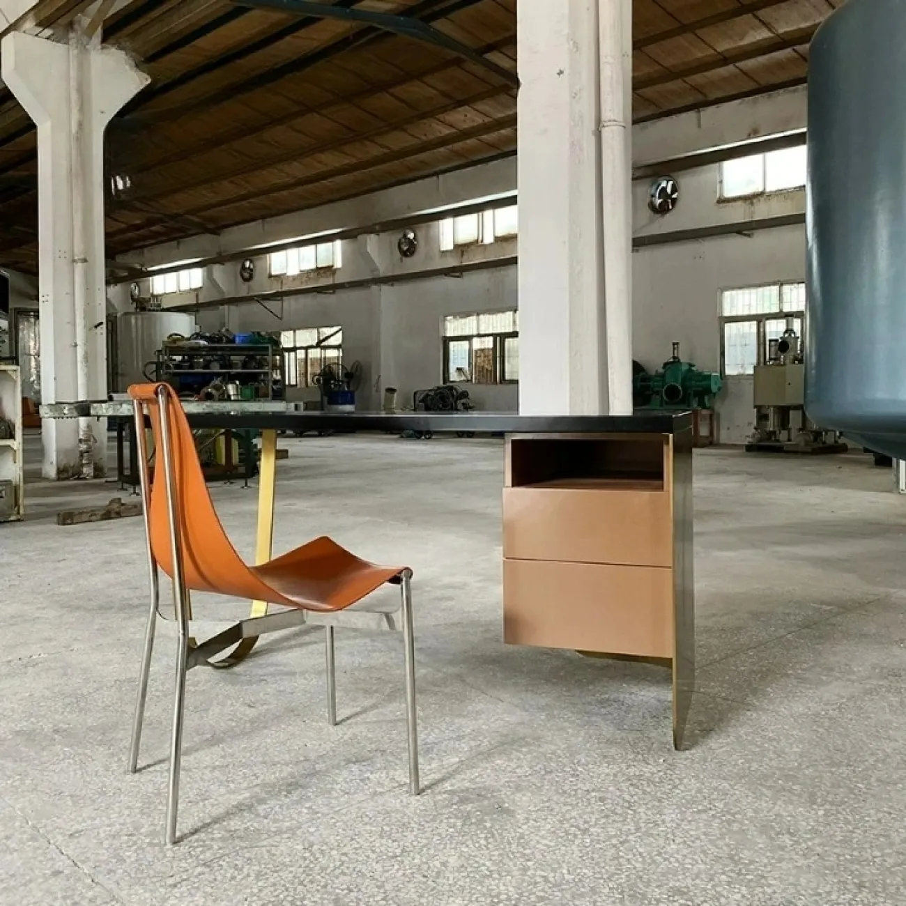 Удобный письменный стол Yanshe из дерева и стали PS39008-32