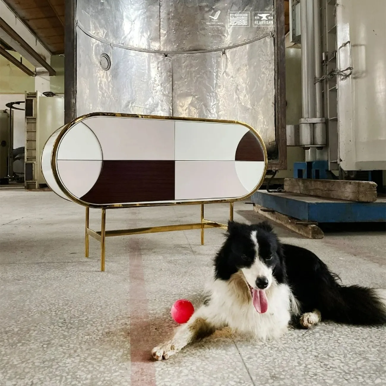 Элегантный комод Yanshe из дерева и стали KD39009-32 Элегантный комод Yanshe из дерева и стали KD39009-32