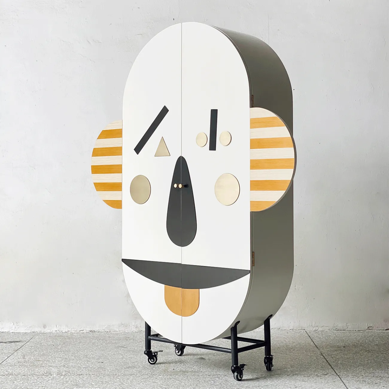 Оригинальный шкаф "Клоун" от Yanshe из дерева SH39010-32