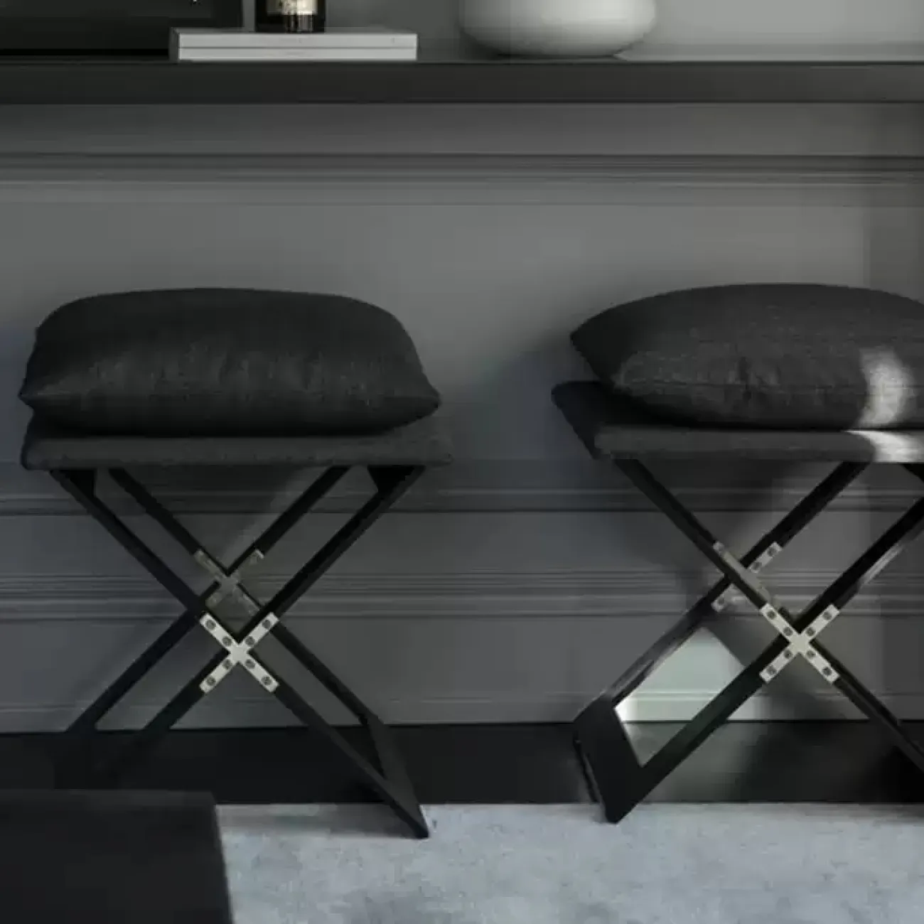 Лаконичный табурет Yanshe из стали TB39015-32