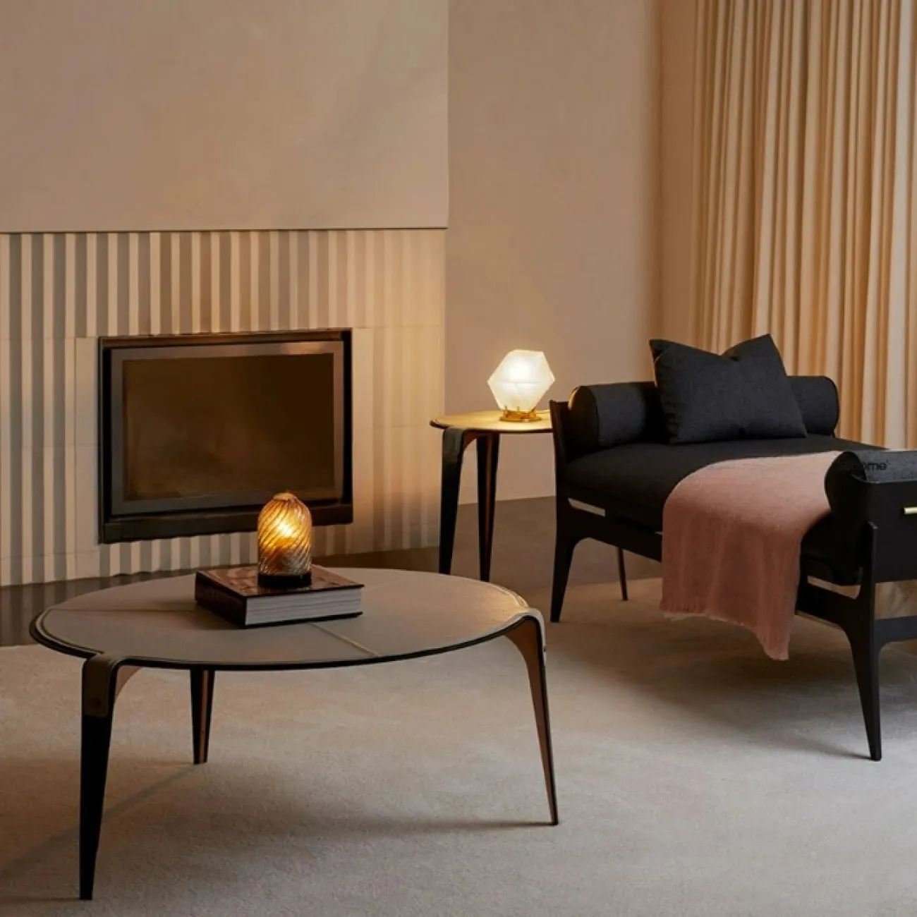 Удобный журнальный столик Yanshe с кожаной столешницей JS39018-32 Удобный журнальный столик Yanshe с кожаной столешницей JS39018-32