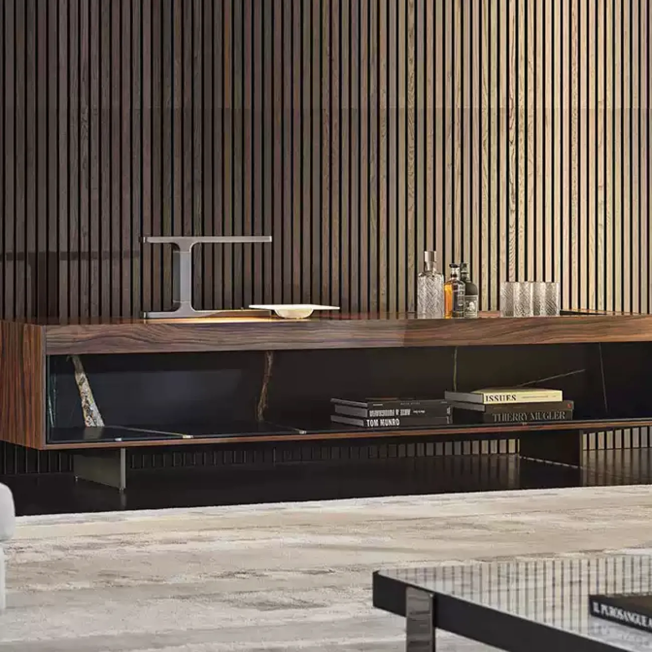 Современная тумба под телевизор Yanshe из чёрного ореха TB39021-32