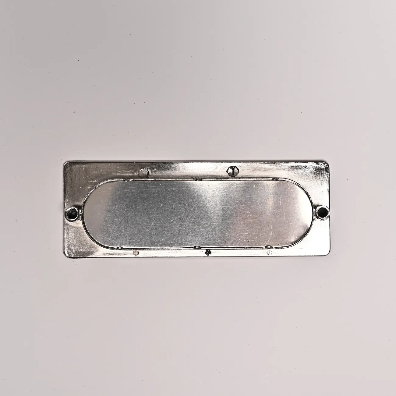  ✅ Врезная мебельная ручка LaLume Marise Steel L10: стильное сочетание современного дизайна и надежной функциональности. Уникальный акцент для вашего интерьера. Покажите свой современный вкус и организуйте время с легкостью. Закажите сейчас и создайте неп