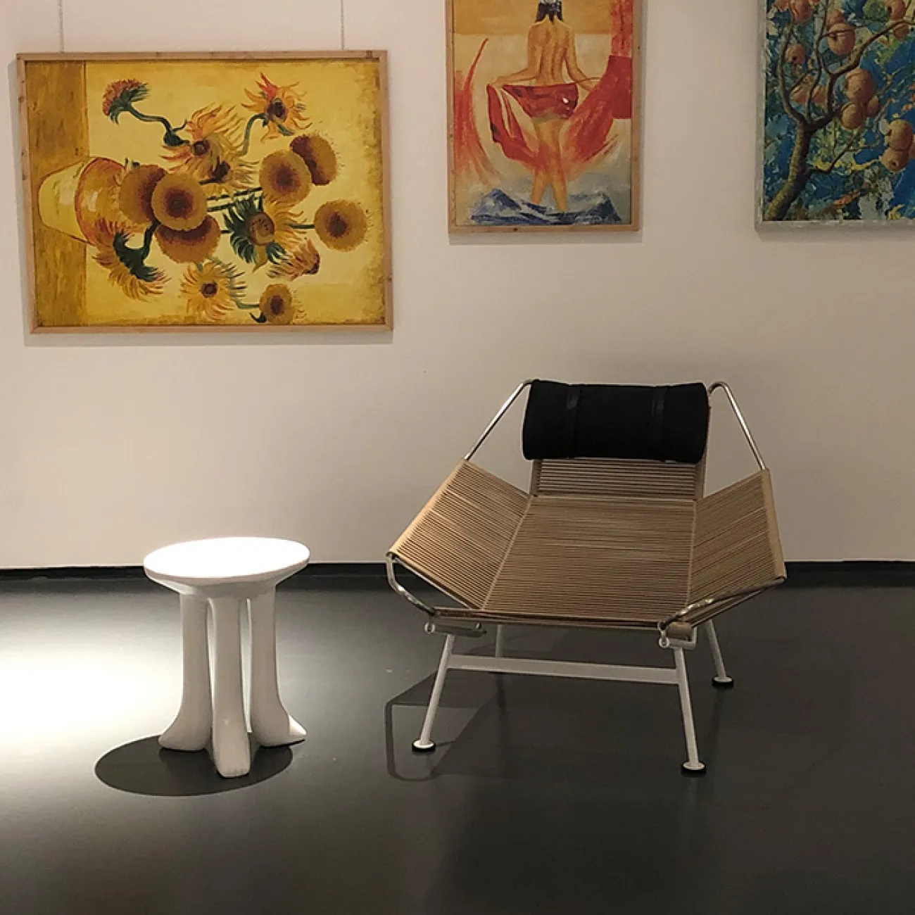 Дизайнерский журнальный столик MSFN из стали JS39052-32