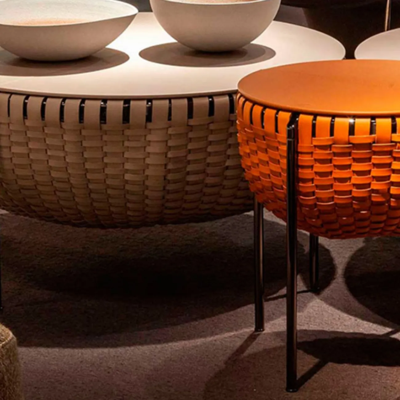 Оригинальный журнальный столик CJ Originality из седельной кожи JS39073-32