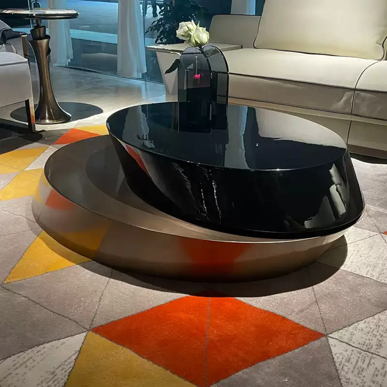 Вращающийся журнальный столик CJ Originality из стали JS39087-32