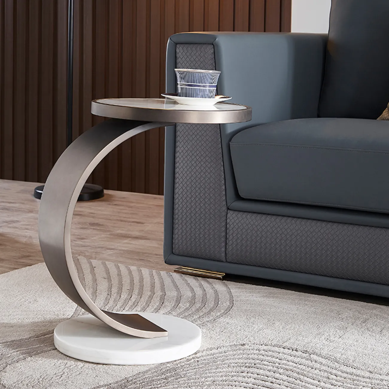 Миниатюрный журнальный столик CJ Originality из стали и мрамора JS39088-32