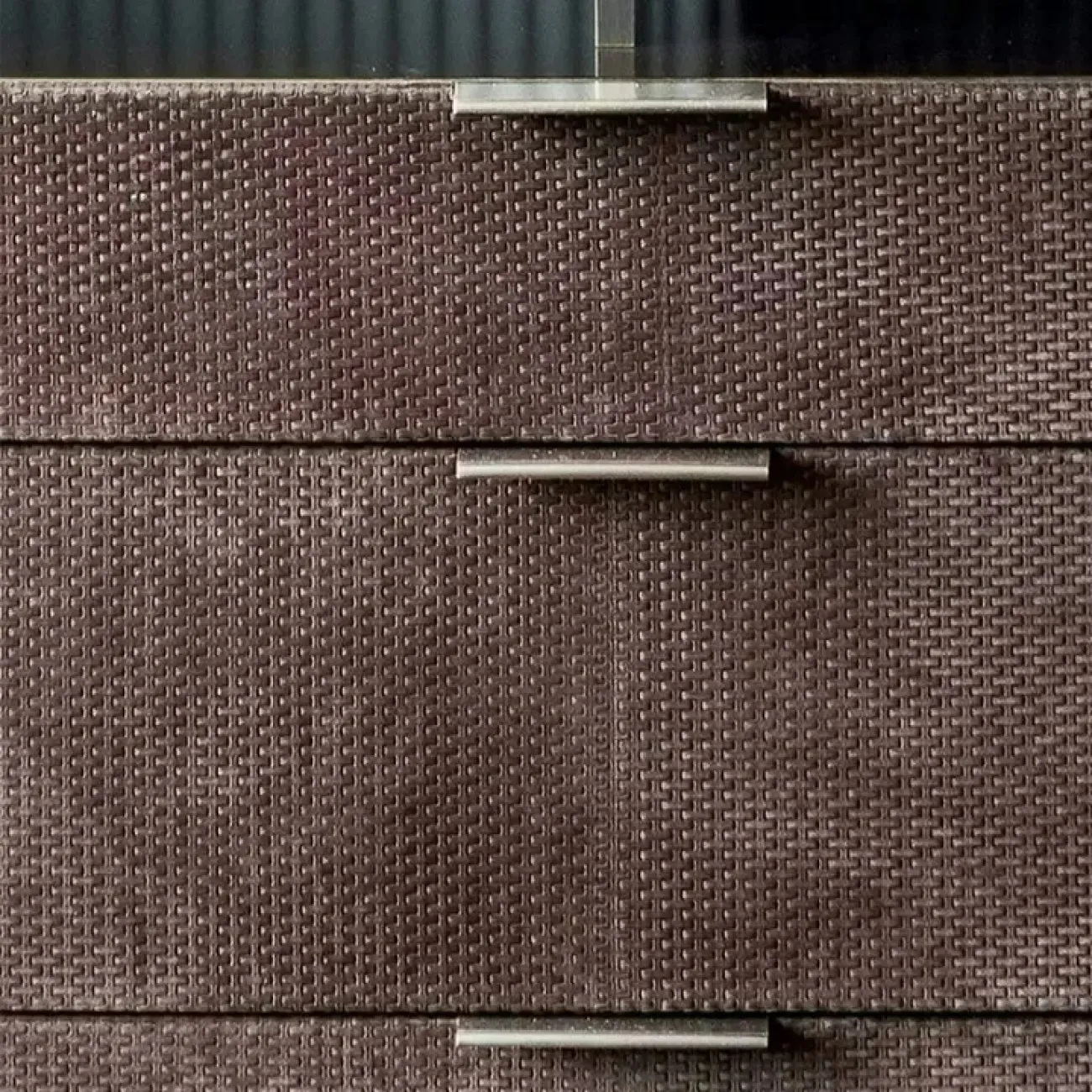 Элегантный комод CJ Originality от LaLume обитый кожей из микрофибры KD39097-32 Элегантный комод CJ Originality от LaLume обитый кожей из микрофибры KD39097-32