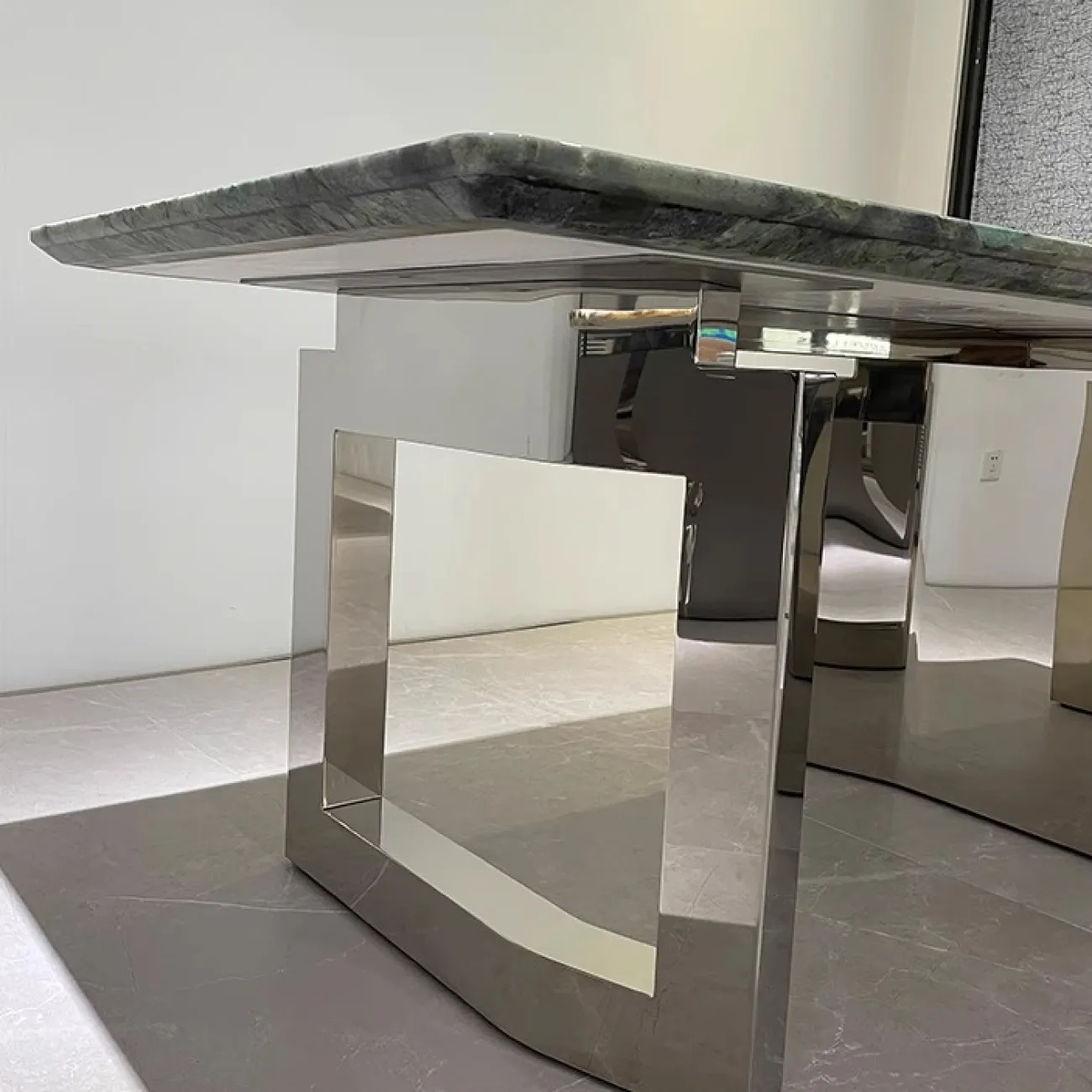 Роскошный обеденный стол AOSAI из мрамора OS39144-32