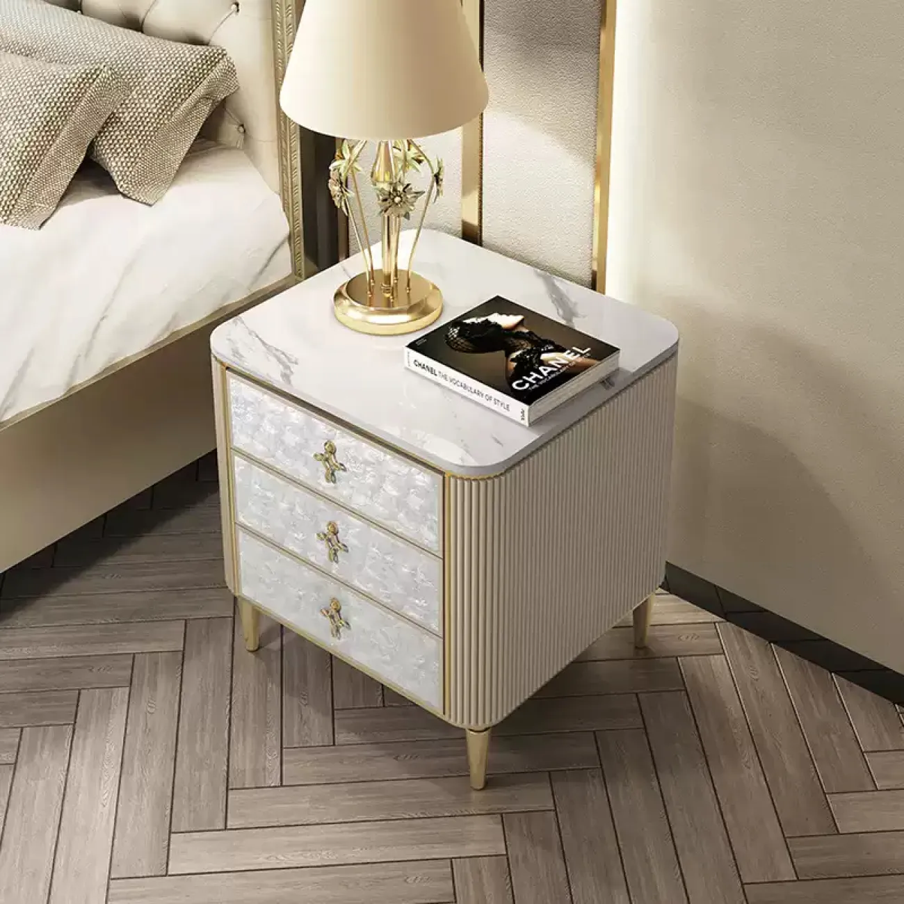 Элегантная прикроватная тумба Linko из дерева с натуральным перламутром PT39156-32